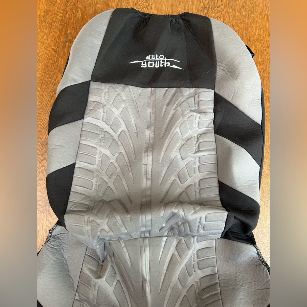 Autoyouth carseat protective cover. Black/Gray. Easy install-save your car seats